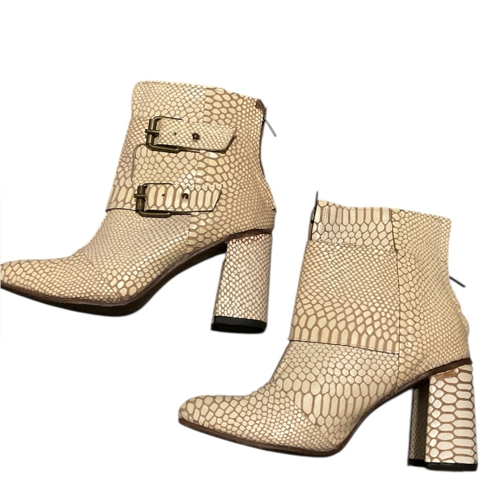 Freebird Joey White Snake Leather Ankle Booties Boots Shoes Western sz 10 - Picture 5 of 13
